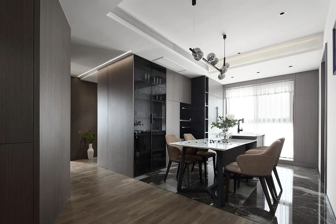 現(xiàn)代簡約風格室內(nèi)設計家裝案例-餐廳 現(xiàn)代簡約風格室內(nèi)設計家裝案例-餐廳