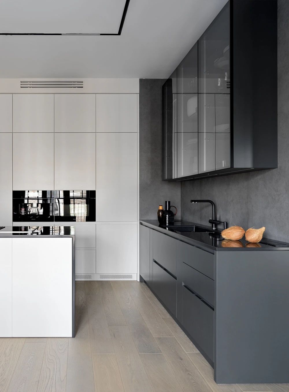 現(xiàn)代簡約風格家裝設計室內(nèi)裝修效果圖-廚房 現(xiàn)代簡約風格家裝設計室內(nèi)裝修效果圖-廚房