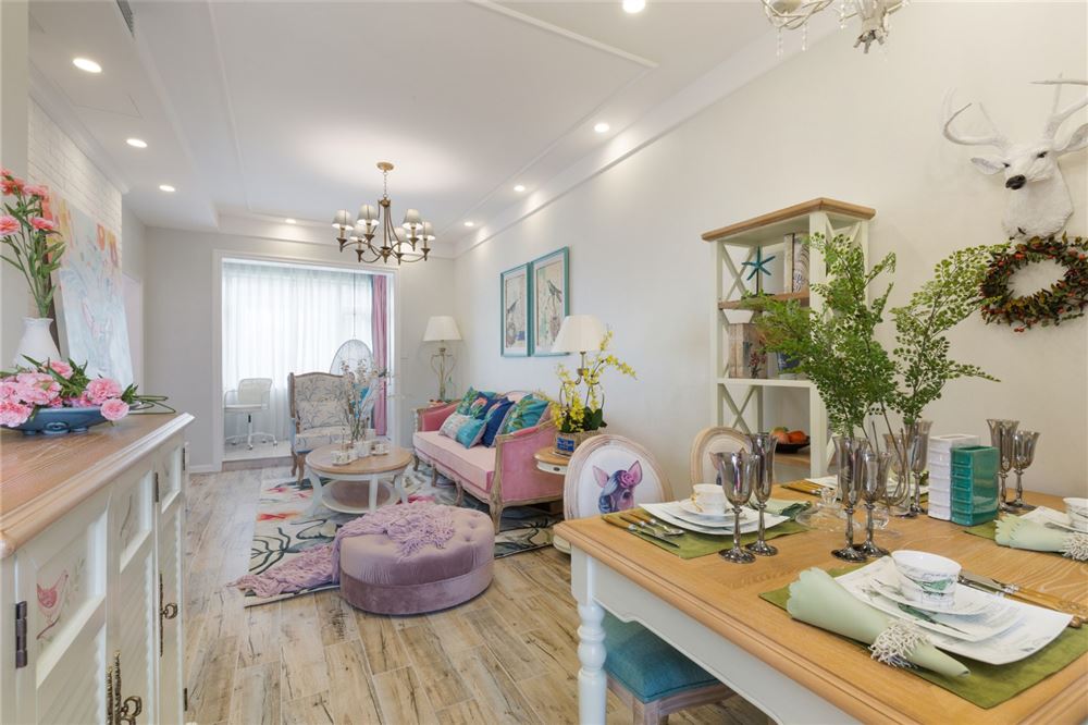 佛山市綠城桂語映月現(xiàn)代簡約風格二居室裝修案例