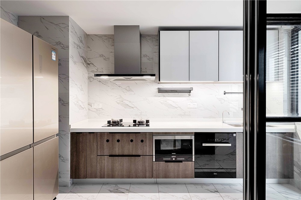 現(xiàn)代簡(jiǎn)約風(fēng)格室內(nèi)家裝案例效果圖-廚房 現(xiàn)代簡(jiǎn)約風(fēng)格室內(nèi)家裝案例效果圖-廚房
