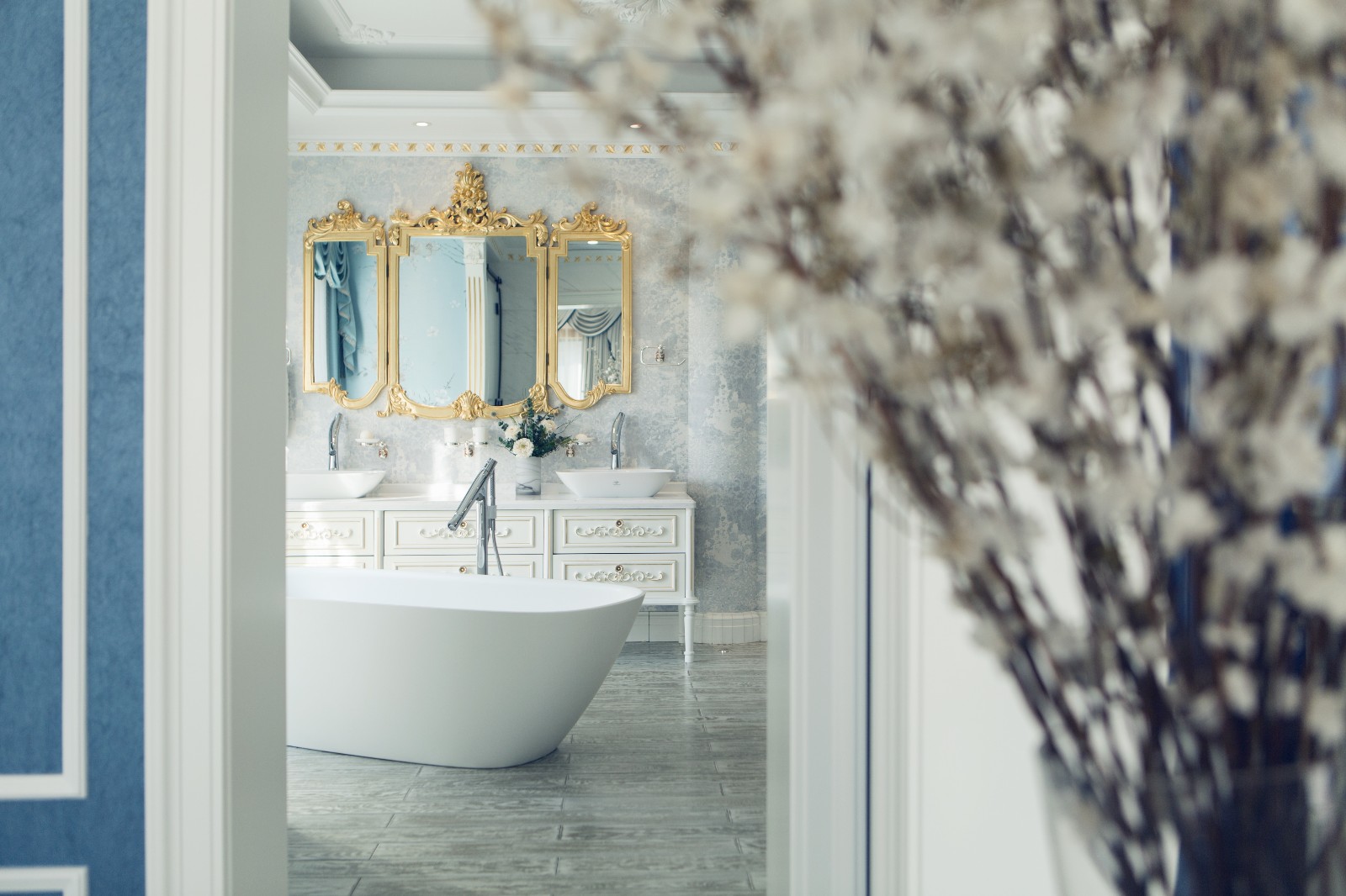 輕奢美式風格家裝設計室內裝修效果圖-衛生間 輕奢美式風格家裝設計室內裝修效果圖-衛生間