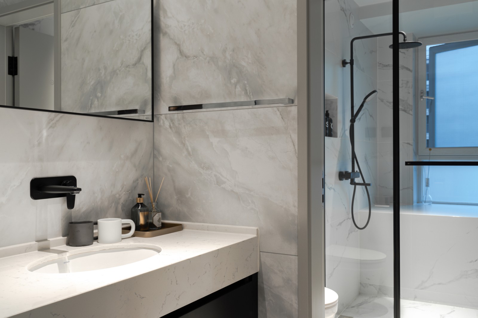 現(xiàn)代風(fēng)格家裝設(shè)計(jì)室內(nèi)裝修效果圖-衛(wèi)生間 現(xiàn)代風(fēng)格家裝設(shè)計(jì)室內(nèi)裝修效果圖-衛(wèi)生間