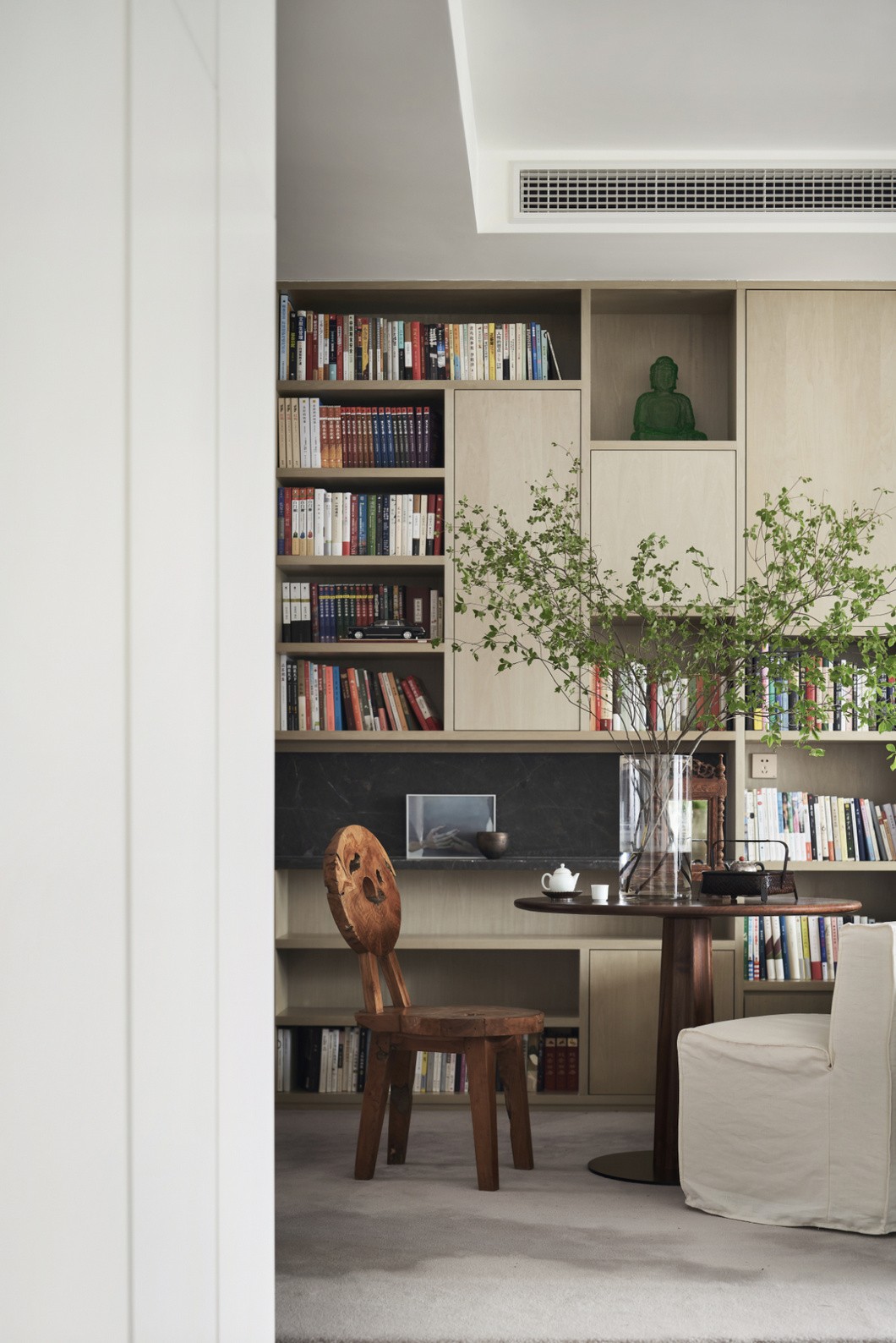 現(xiàn)代簡約風(fēng)格家裝設(shè)計(jì)室內(nèi)裝修效果圖-書房 現(xiàn)代簡約風(fēng)格家裝設(shè)計(jì)室內(nèi)裝修效果圖-書房