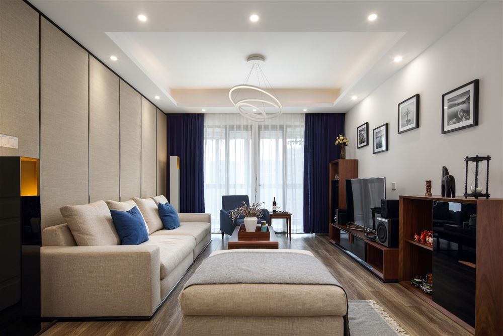 廣州市富力泉天下新中式風格三居室裝修案例