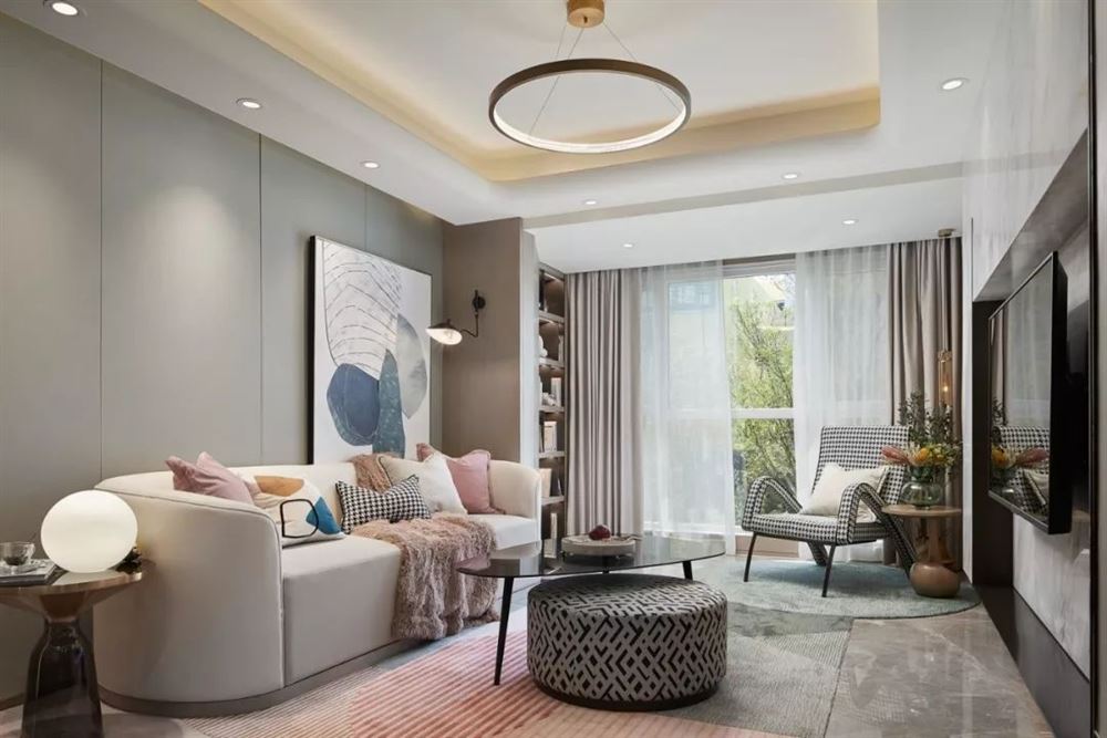 廣州市龍光峰景華庭輕奢風(fēng)格三居室裝修案例