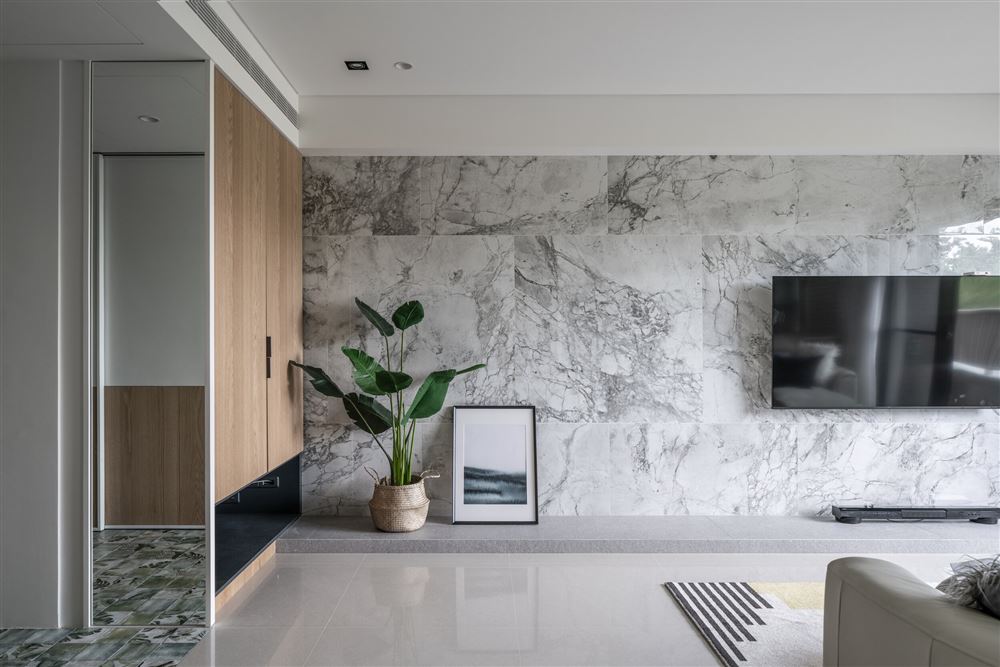 佛山市卓越蔚藍星宸現代簡約風格三居室裝修案例