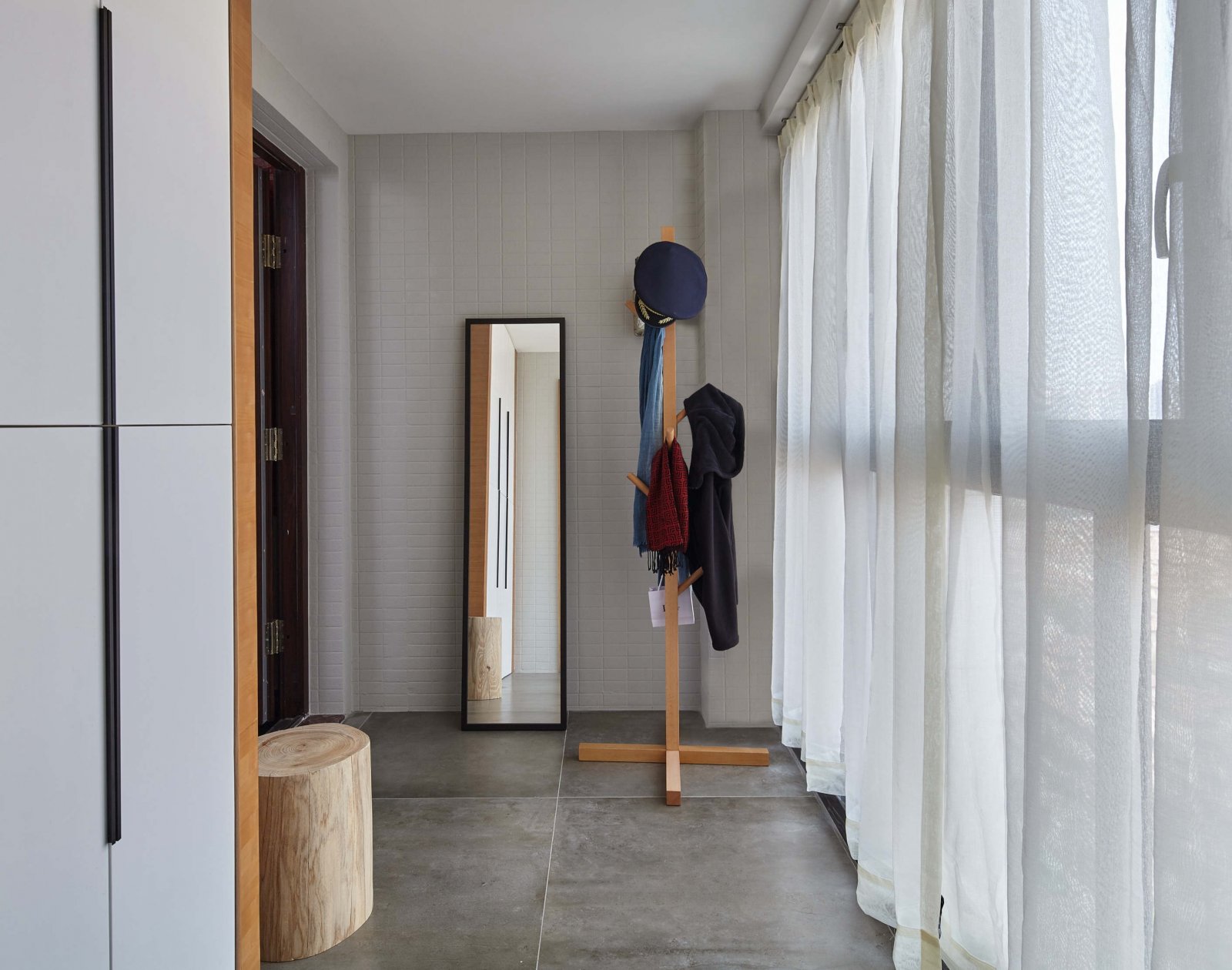 混搭風格家裝設計室內裝修效果圖-玄關 混搭風格家裝設計室內裝修效果圖-玄關