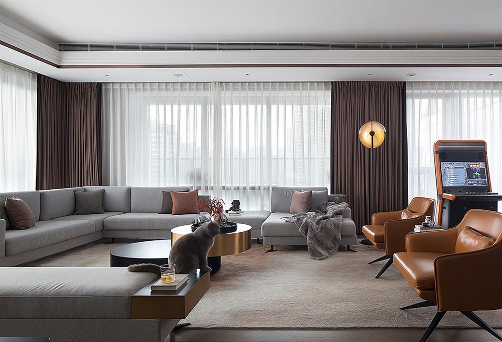 佛山市時代愛車小鎮(佛山)輕奢風格四居室裝修案例