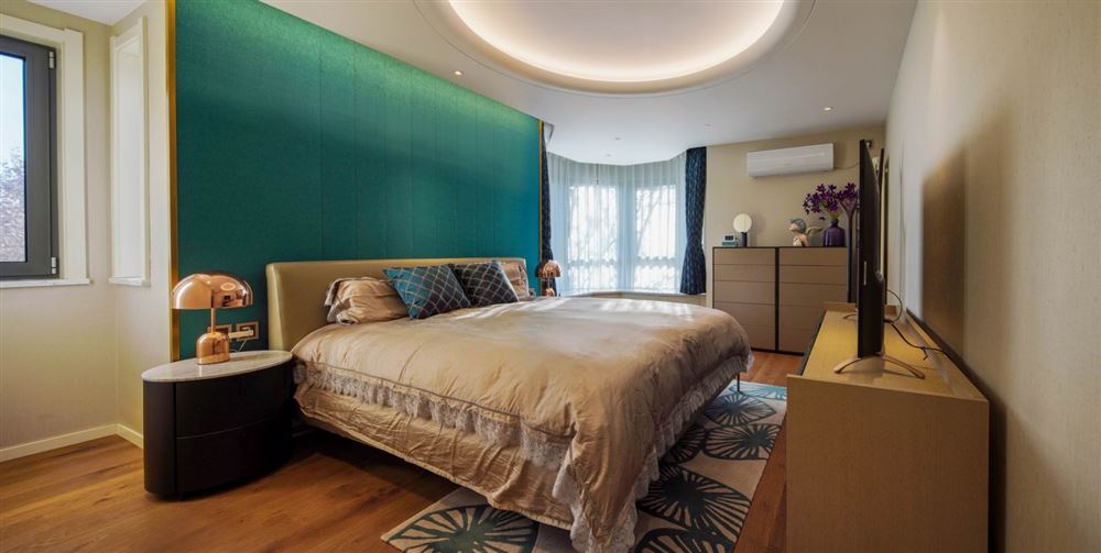 佛山市美的·東樾灣輕奢風格四居室裝修案例