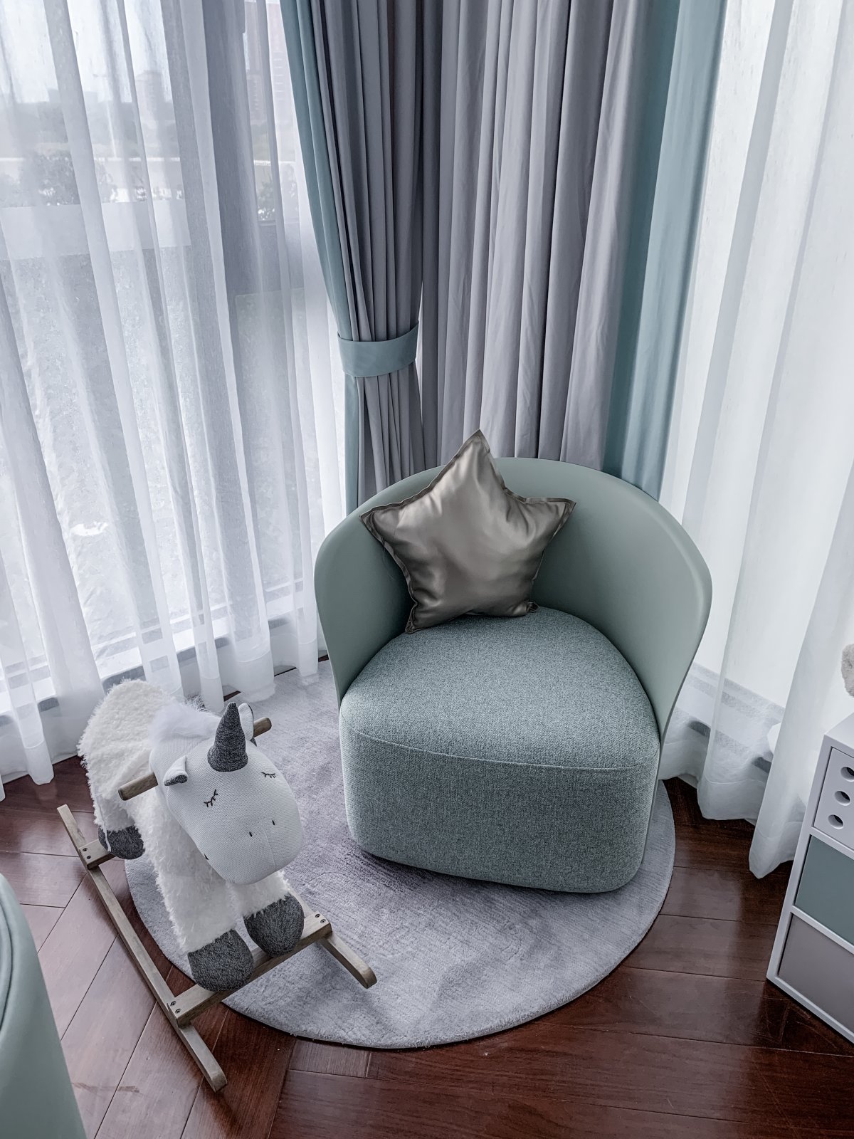 簡(jiǎn)歐輕奢風(fēng)格室內(nèi)設(shè)計(jì)家裝案例 簡(jiǎn)歐輕奢風(fēng)格室內(nèi)設(shè)計(jì)家裝案例