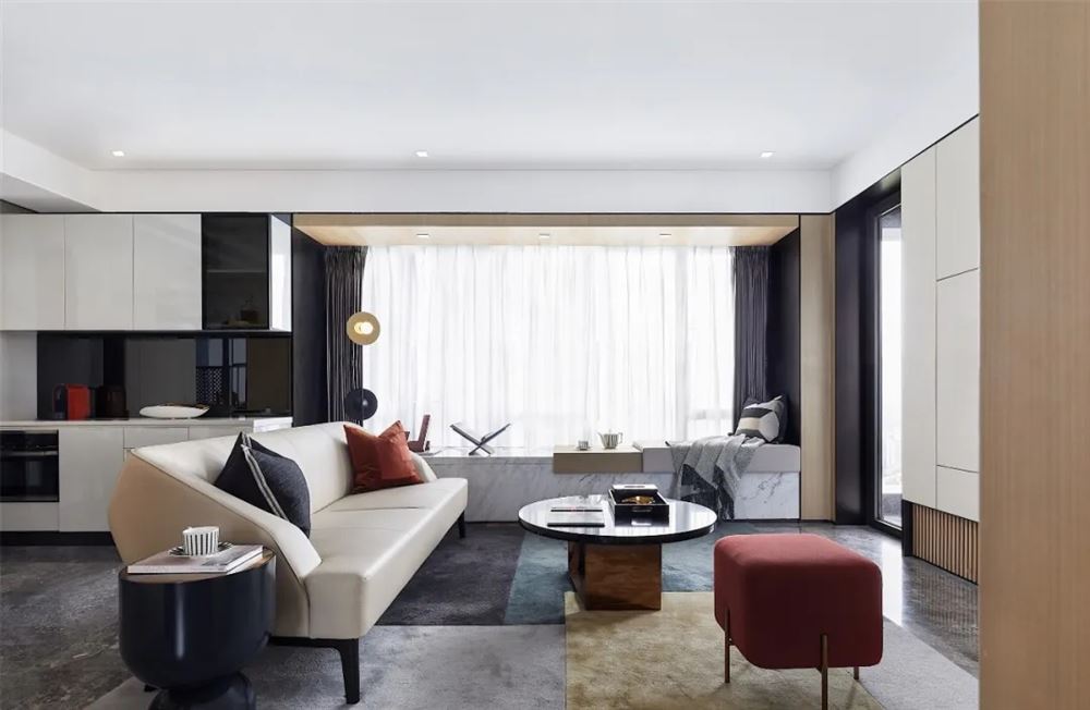 佛山市保利玥府輕奢風格四居室裝修案例