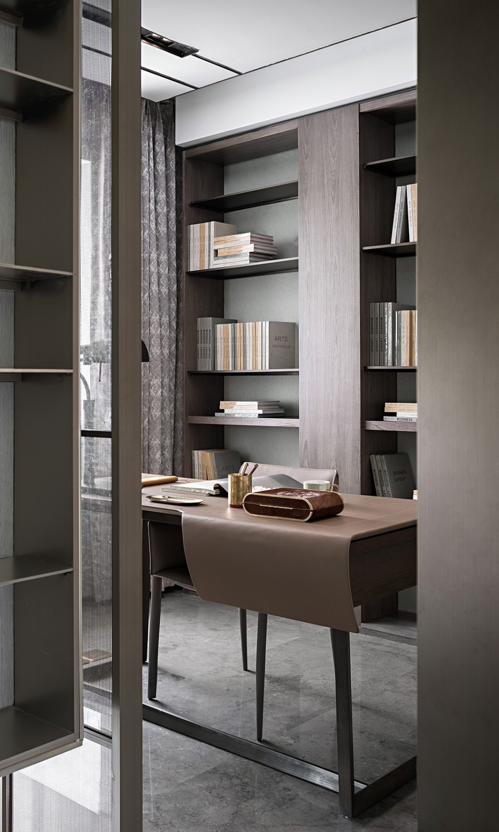 輕奢高級灰風(fēng)格室內(nèi)家裝案例效果圖-書房 輕奢高級灰風(fēng)格室內(nèi)家裝案例效果圖-書房